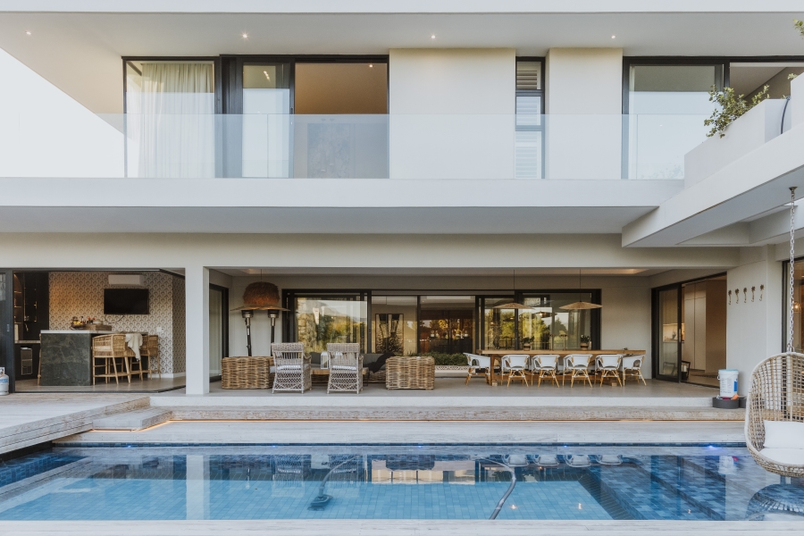 5 Bedroom Property for Sale in Pearl Valley at Val de Vie Western Cape